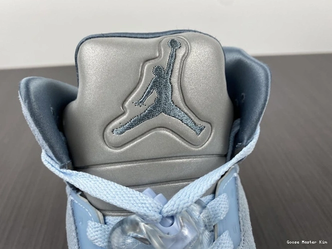 Bluebird 5 Air Jordan Retro DD9336-400 (W) 0529